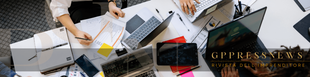 Professionista che trasforma informazioni e attività in competenza professionale ed esperienza strutturata